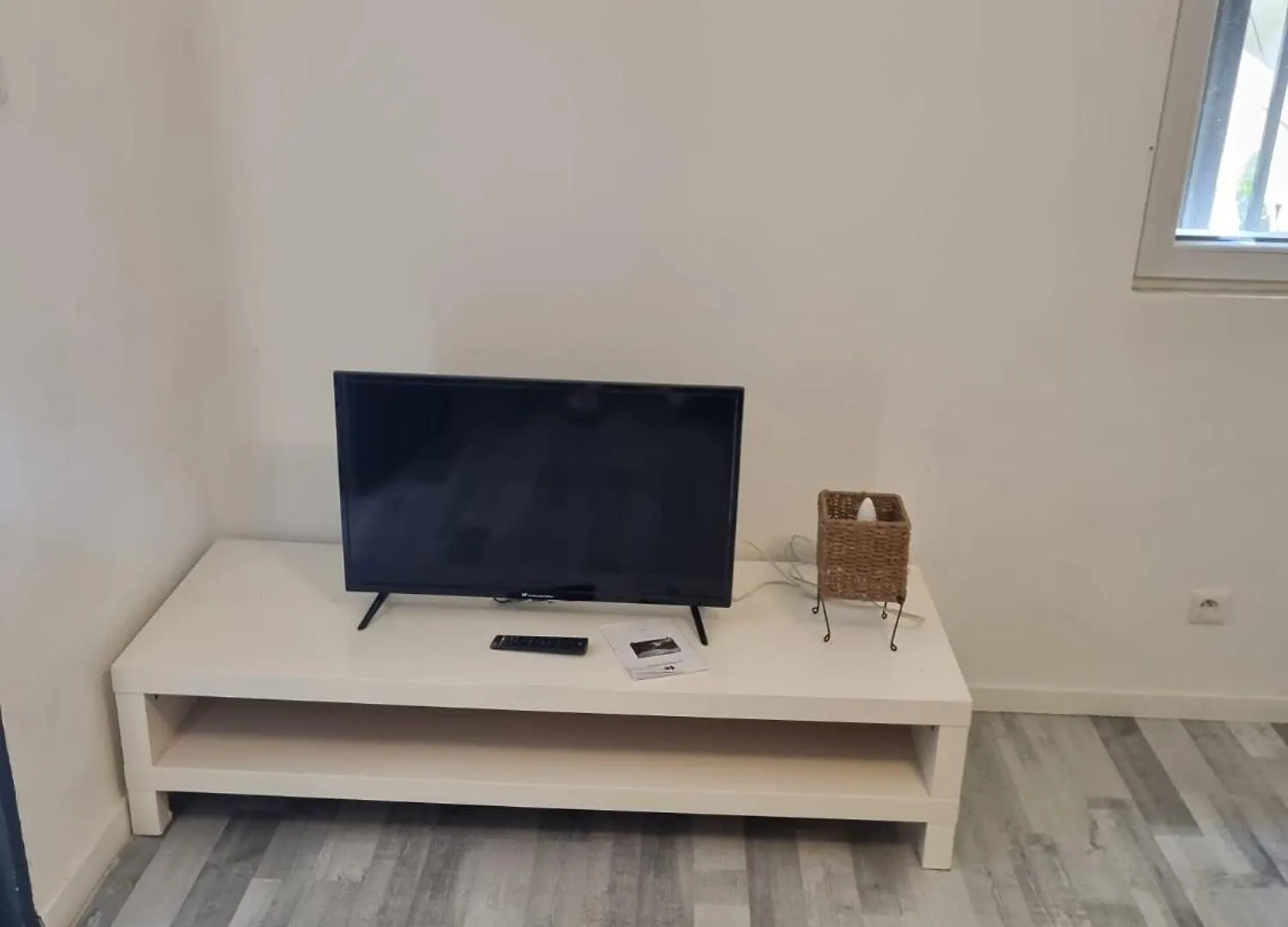 Les Saules Studio Wifi Clim Gare Centre Αβινιόν